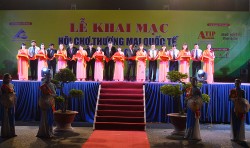 Doanh nghiệp tỉnh Đắk Lắk tham gia Hội chợ thương mại quốc tế Tịnh Biên An Giang năm 2018