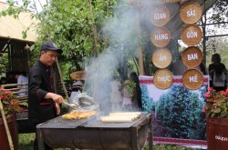 Đắk Lắk: tại Khu Du lịch sinh thái Văn hóa cộng đồng Kotam  diễn ra  Hội thi Ẩm thực Tây Nguyên với nhiều hoạt động đặc sắc.