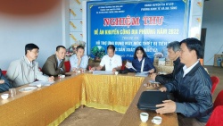 Khuyến công Đắk Lắk: Nghiệm thu đề án "Hỗ trợ ứng dụng máy móc thiết bị tiên tiến trong sản xuất hạt Mắc ca" tại huyện Ea H’ Leo.