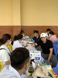 Tặng 500 phiếu xét nghiệm tầm soát nguy cơ ung thư Gan (AFP) cho đoàn viên công đoàn ngành Công Thương tỉnh Đắk Lắk