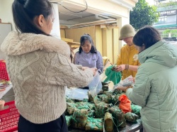 Chi cục Quản lý thị trường tỉnh Đắk Lắk hướng về vũng lũ lụt phía Đông tỉnh nhà