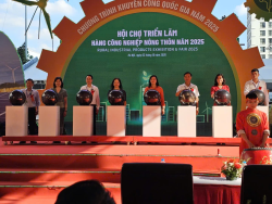 Tỉnh Đắk Lắk tham gia Hội chợ triển lãm hàng công nghiệp nông thôn năm 2025