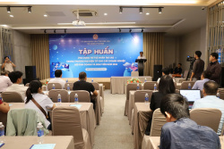 Lớp Tập huấn ứng dụng trí tuệ nhân tạo (AI) trong thương mại điện tử cho các doanh nghiệp, hộ kinh doanh và sinh viên