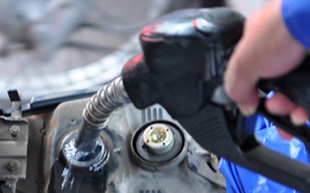Bộ Công Thương ban hành Công văn điều hành kinh doanh xăng dầu, áp dụng từ 15 giờ 00 ngày 14/02/2020.