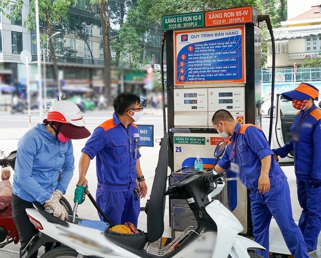 Điều chỉnh giá xăng dầu từ 15 giờ 00 ngày 27.10.2020