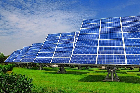 Thủ tướng chính phủ: Ban hành công văn rà soát các vấn đề liên quan đến phát triển điện mặt trời ở nước ta.
