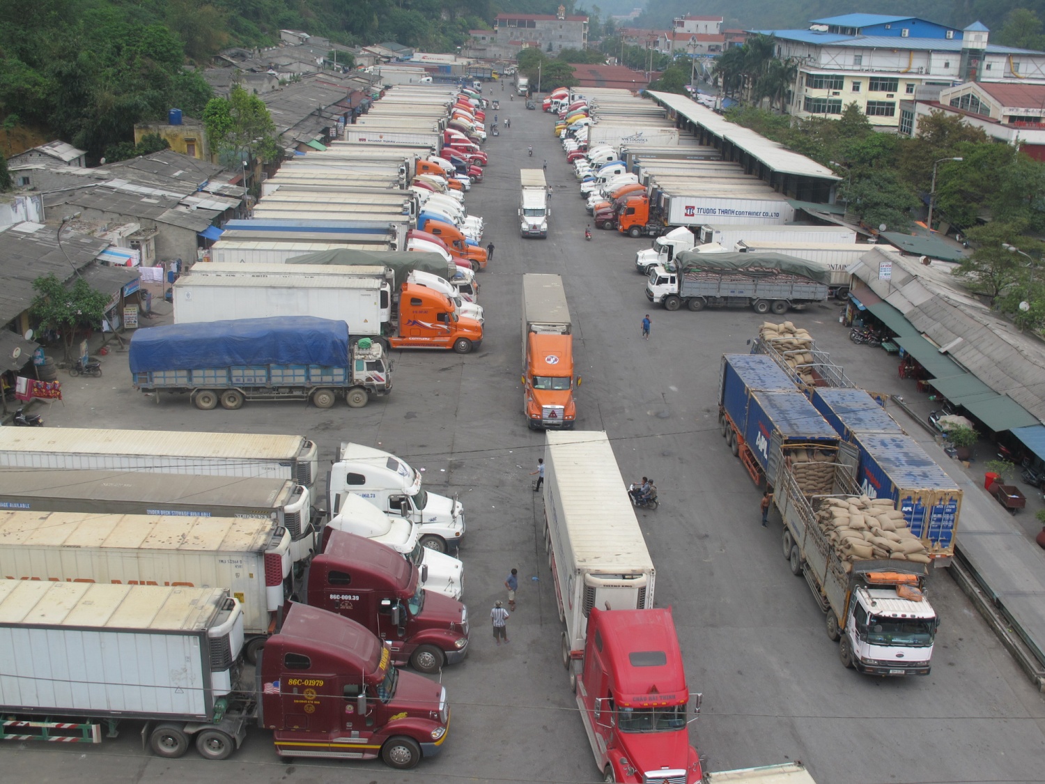 UBND tỉnh Đắk Lắk chỉ đạo công tác xuất nhập khẩu, thông quan hàng hóa qua các cửa khẩu biên giới phía Bắc