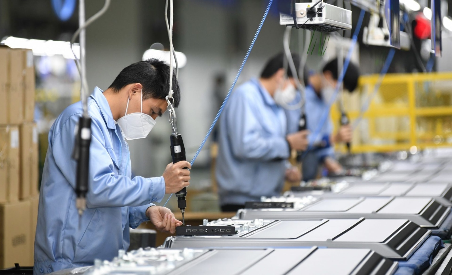 Vietnam focuses on industrial production recovery