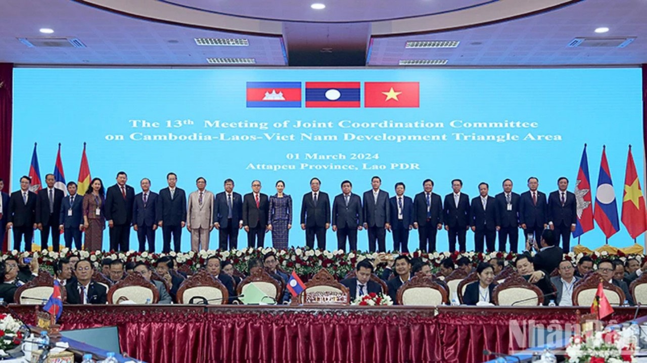 Đoàn công tác tỉnh Đắk Lắk tham dự Hội nghị Ủy ban Điều phối chung  khu vực Tam giác phát triển Campuchia - Lào - Việt Nam