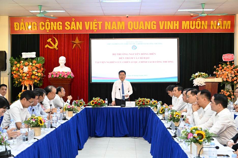 Bộ trưởng Nguyễn Hồng Diên chỉ đạo 6 nhiệm vụ trọng tâm với Viện Nghiên cứu Chiến lược, Chính sách Công Thương