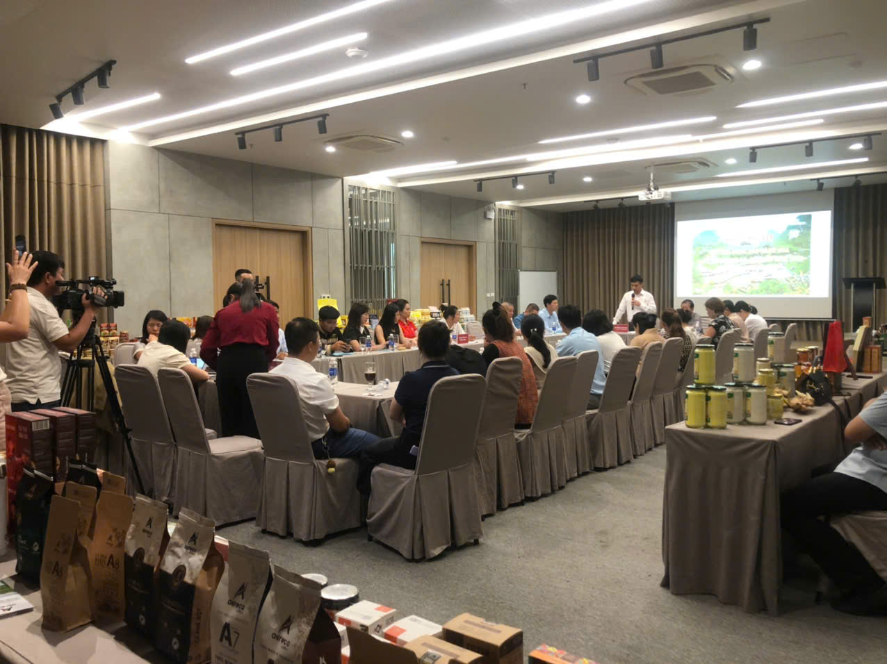 Hội Nghị kết nối giao thương hàng hóa giữa Ninh Bình và Đắk Lắk năm 2025