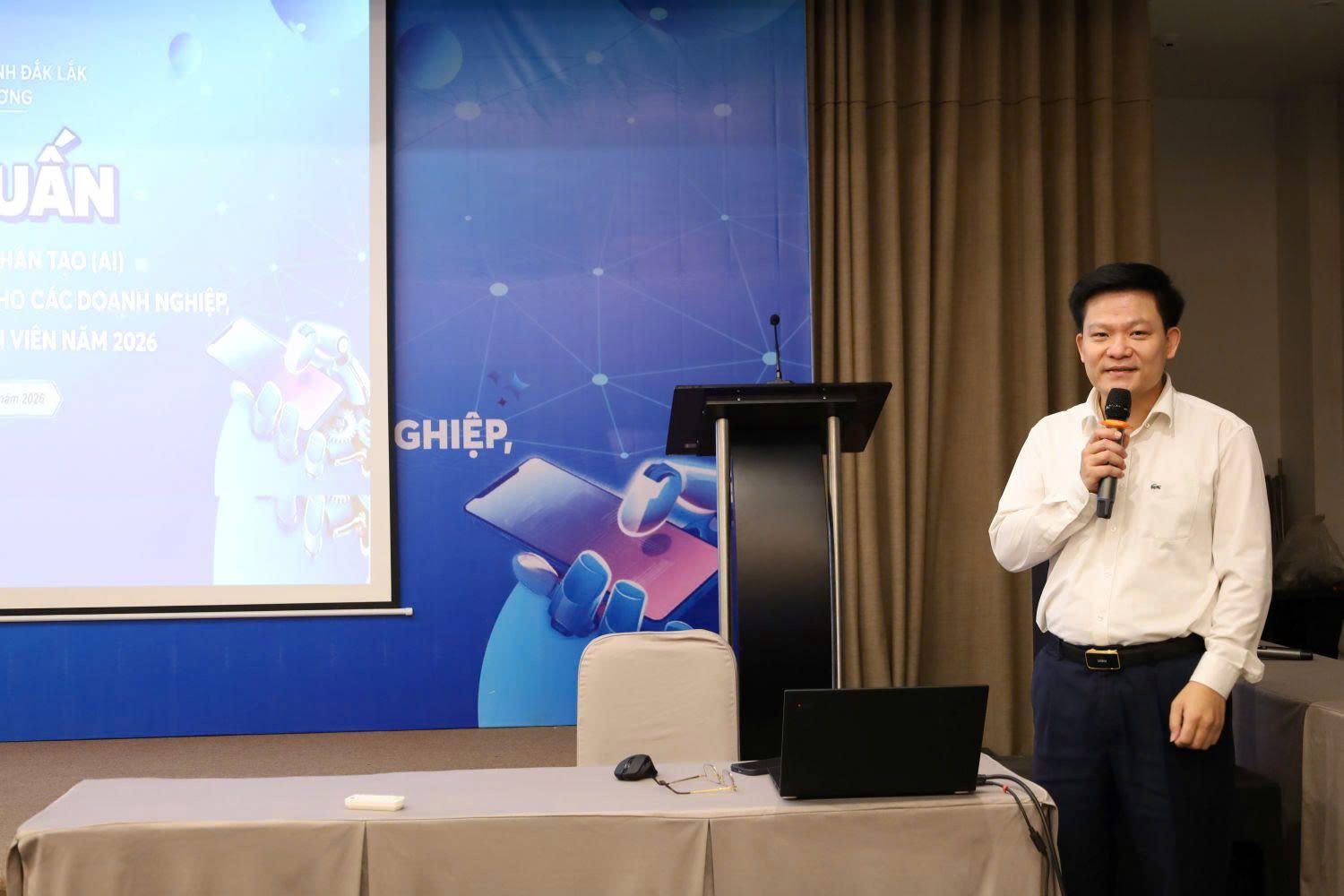 fd566d31ee6d6f33367c