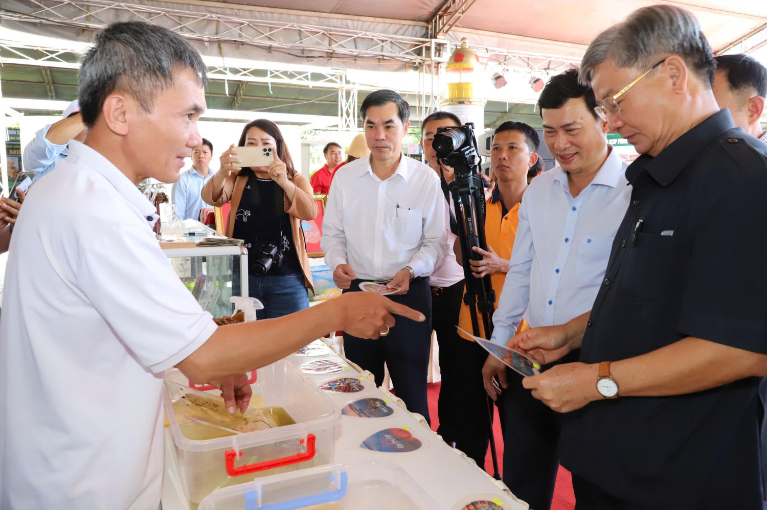 z7666575535125 ff080e6aba146724d606fbcfacdb77a0